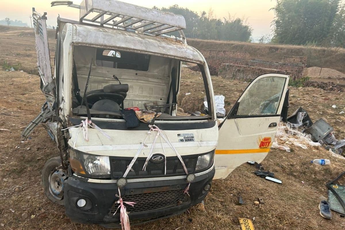 Gumla News: हाइवा ने पिकअप को मारी टक्कर, 5 लोगों की मौत, मृतक रांची और हजारीबाग के