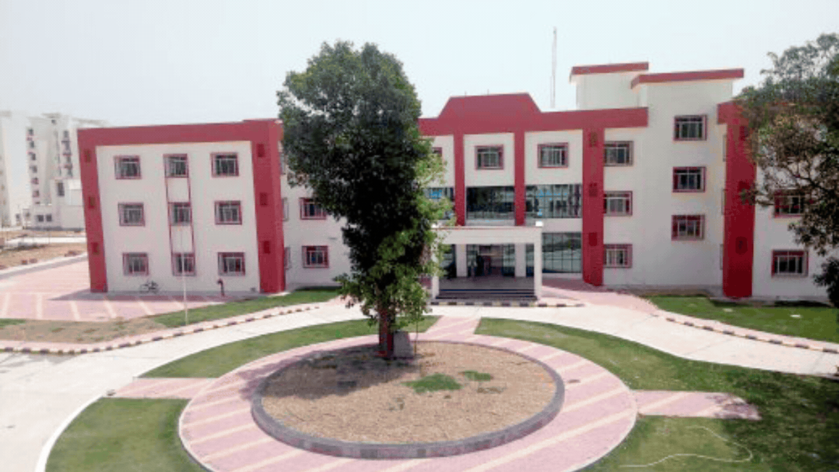 IIIT Ranchi में पढ़ने का सपना: जानें  एडमिशन, फीस और प्लेसमेंट की पूरी डिटेल