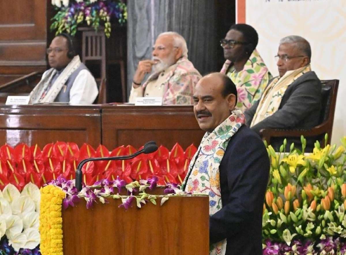 CSPOC: भारत में विविधता के बावजूद लोकतंत्र हुआ मजबूत