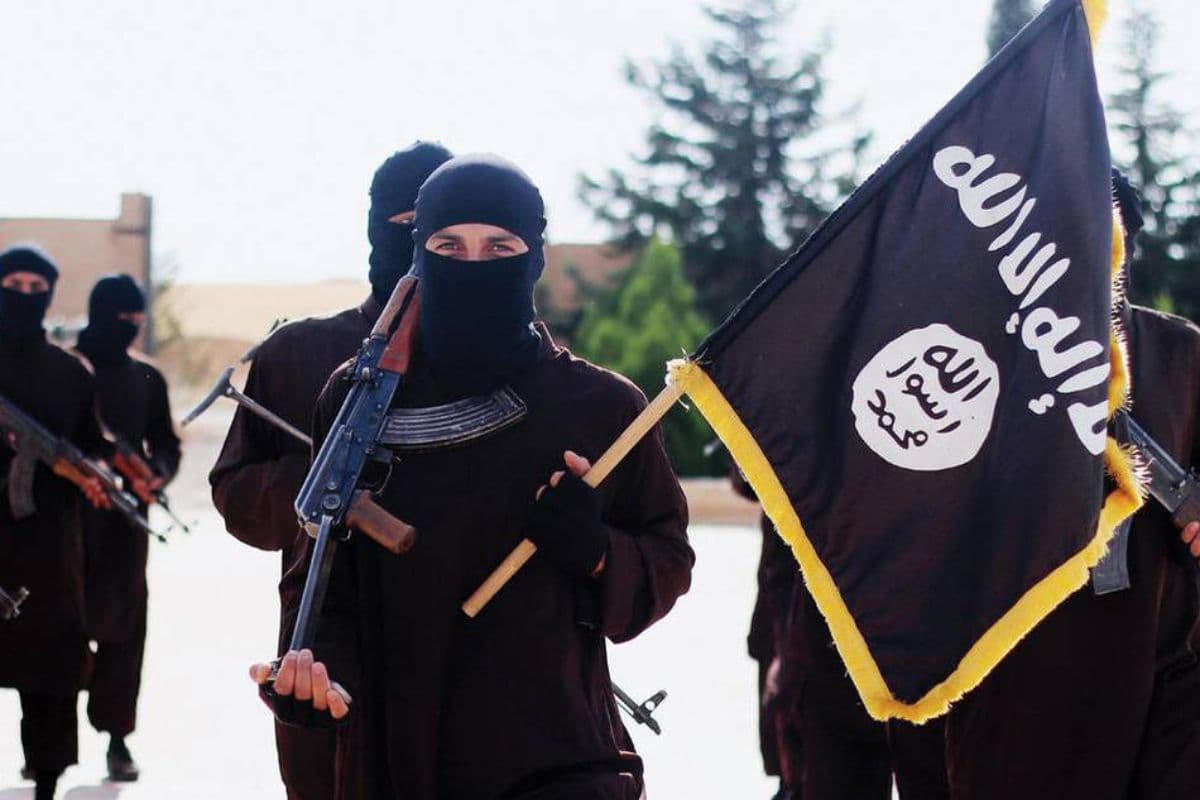 सीरिया की जेल से भागे इस्लामिक स्टेट के आतंकी, सरकार बोली 120, कुर्दों ने कहा 1500, US के रहते कब और कैसे हुई यह घटना?