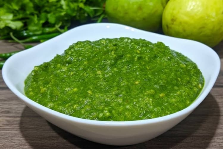 Kerala Style Guava Chutney Recipe: इडली-डोसा का स्वाद दोगुना कर देगी ये केरल स्टाइल अमरूद चटनी