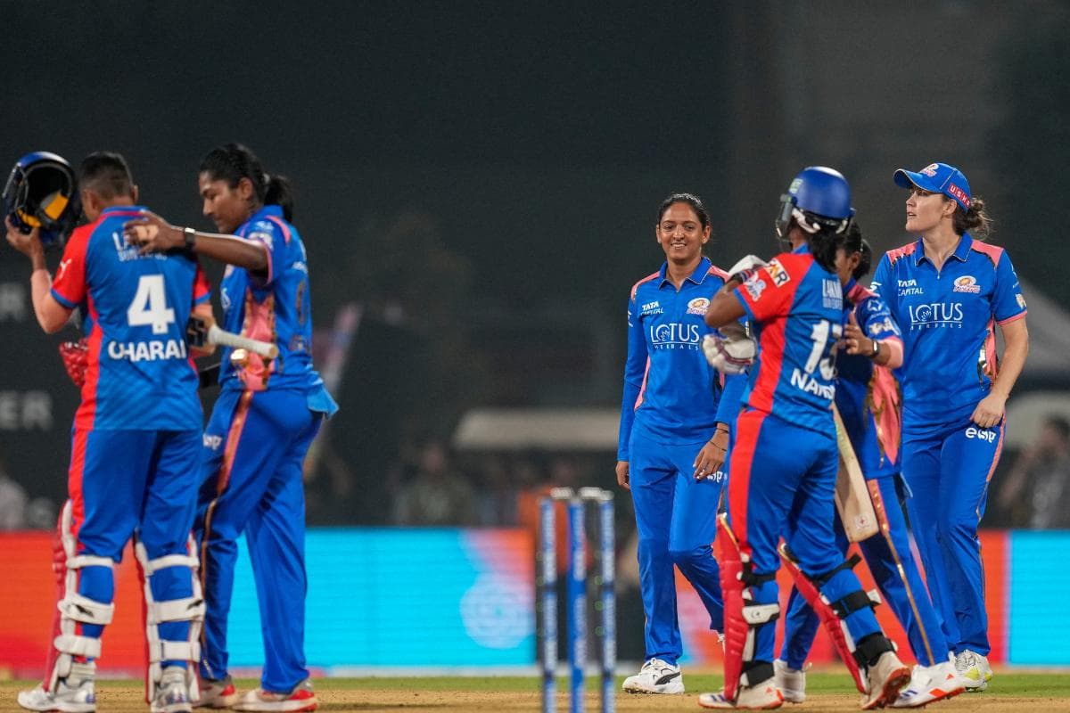 WPL 2026: हरमनप्रीत और ब्रंट के तूफान में उड़ी दिल्ली, MI को मिली पहली जीत, हेनरी की पारी बेकार