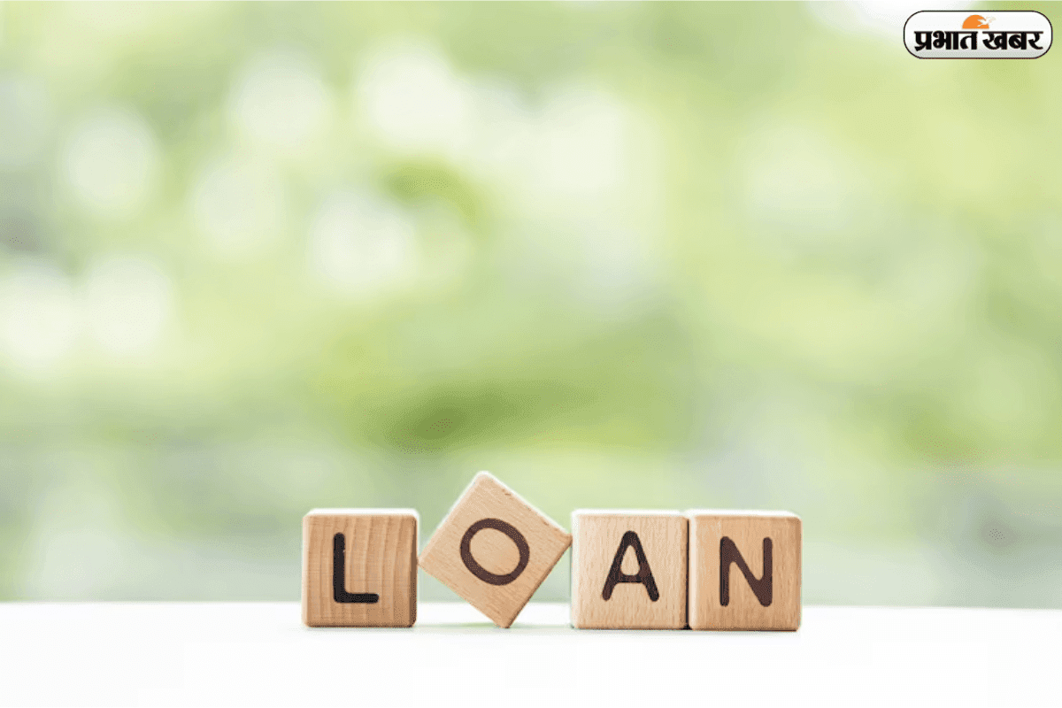 क्रेडिट कार्ड आपकी कमजोरी बन गया है? सिर्फ ये एक आदत लौटाएगी आपका कंट्रोल