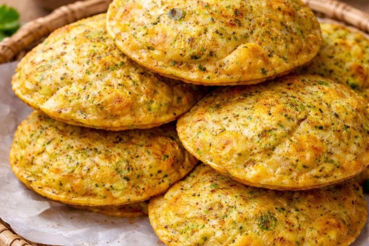 Masala Matar Puri: घर पर बनाएं मसाला मटर पूरी, स्वाद ऐसा कि बार-बार करेगा बनाने का मन