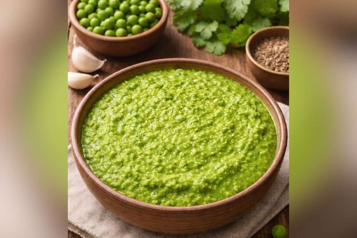 Winter Special Matar Chutney Recipe: ठंड के मौसम में बनाएं कुछ अलग और चटपटा, ट्राई करें मटर की चटनी