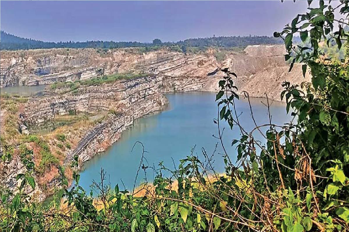 जेएमडीसी की उदासीनता से 58 खदानें बंद, हजारों लोगों के सामने रोजी-रोटी का संकट