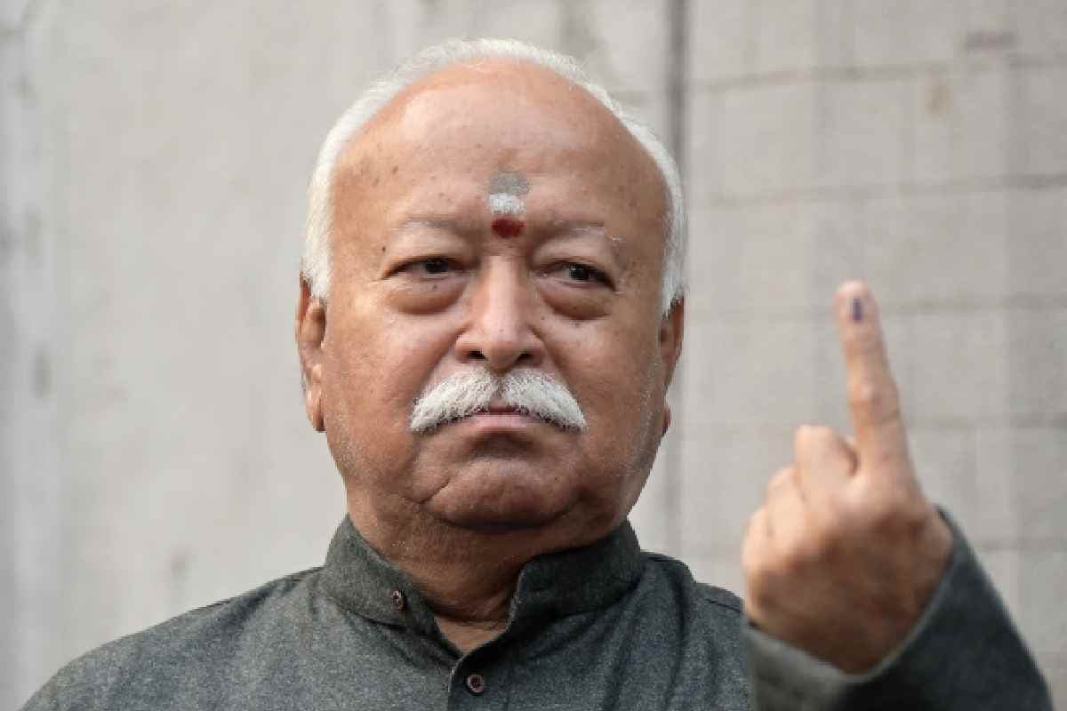 Maharashtra Civic Polls : मोहन भागवत ने ‘नोटा’ क्यों नहीं दबाने को कहा?