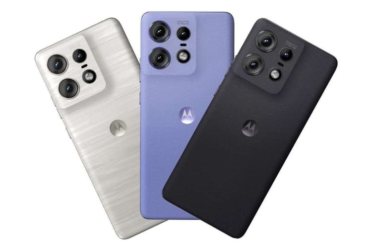 लॉन्च प्राइस से सीधे 12 हजार रुपये सस्ता हुआ Motorola Edge 50 Pro, देखें कहां मिल रही ये जबरदस्त डील