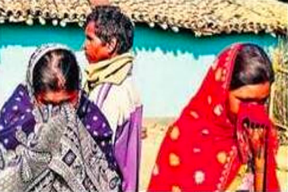 झारखंड के सारंडा में मारे गए नक्सली अनल दा की वो दो बेटियां, जिन्हें कभी नहीं मिला बाप का प्यार