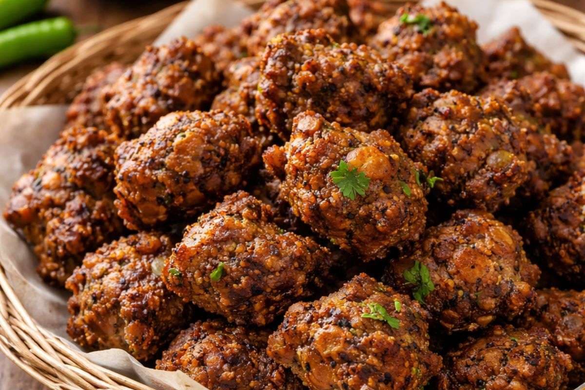 आ गया पकौड़ों का नया किंग, टेस्ट और फ्लेवर ऐसा कि हर कोई बन जाए फैन, जानें रागी के पकौड़े बनाने के तरीके