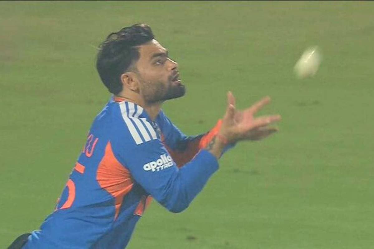 IND vs NZ: रिंकू सिंह बने 'सुपरमैन', हवा में उड़कर लपके 4 कैच, इस मामले में की रहाणे की बराबरी