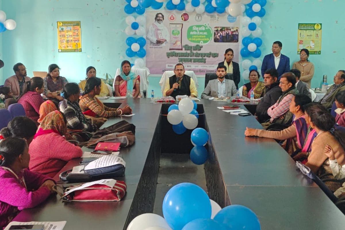 Saraikela से कुपोषण को खत्म करने का प्रयास तेज, ‘शिशु शक्ति’ राशन की शुरुआत