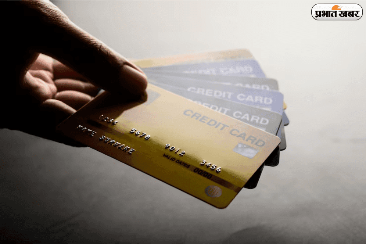 क्रेडिट कार्ड है या छुपा हुआ जाल? एक गलती और जेब पर पड़ेगा भारी वार