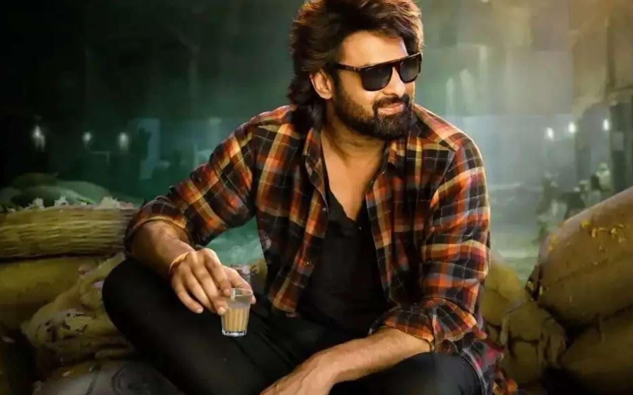 The Raja Saab First Review: प्रभास की 'द राजा साब' का पहला रिव्यू आया सामने, क्रिटिक बोले-आखिरी 30 मिनट और क्लाइमेक्स इसकी खासियत है