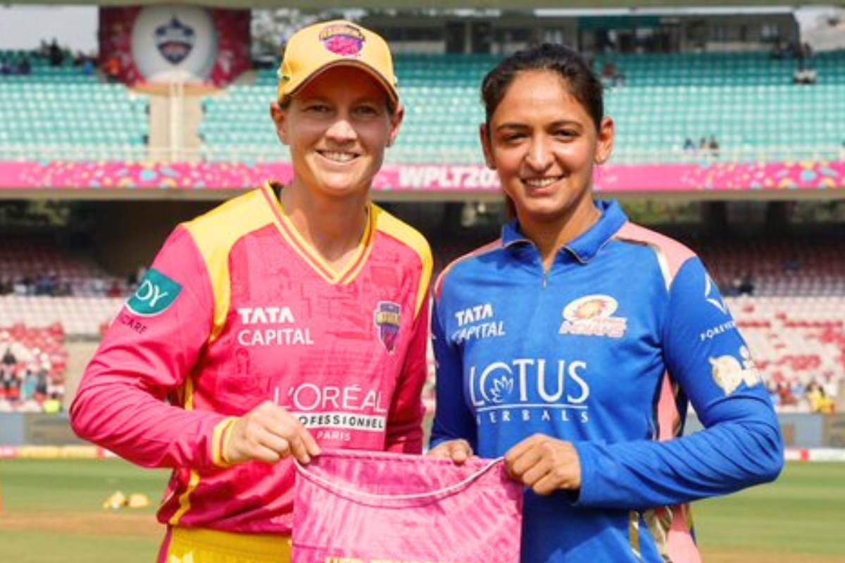 WPL 2026: UPW vs MI के मुकाबले में हरमनप्रीत कौर ने जीता टॉस, ऐसी है दोनों टीम की प्लेइंग XI