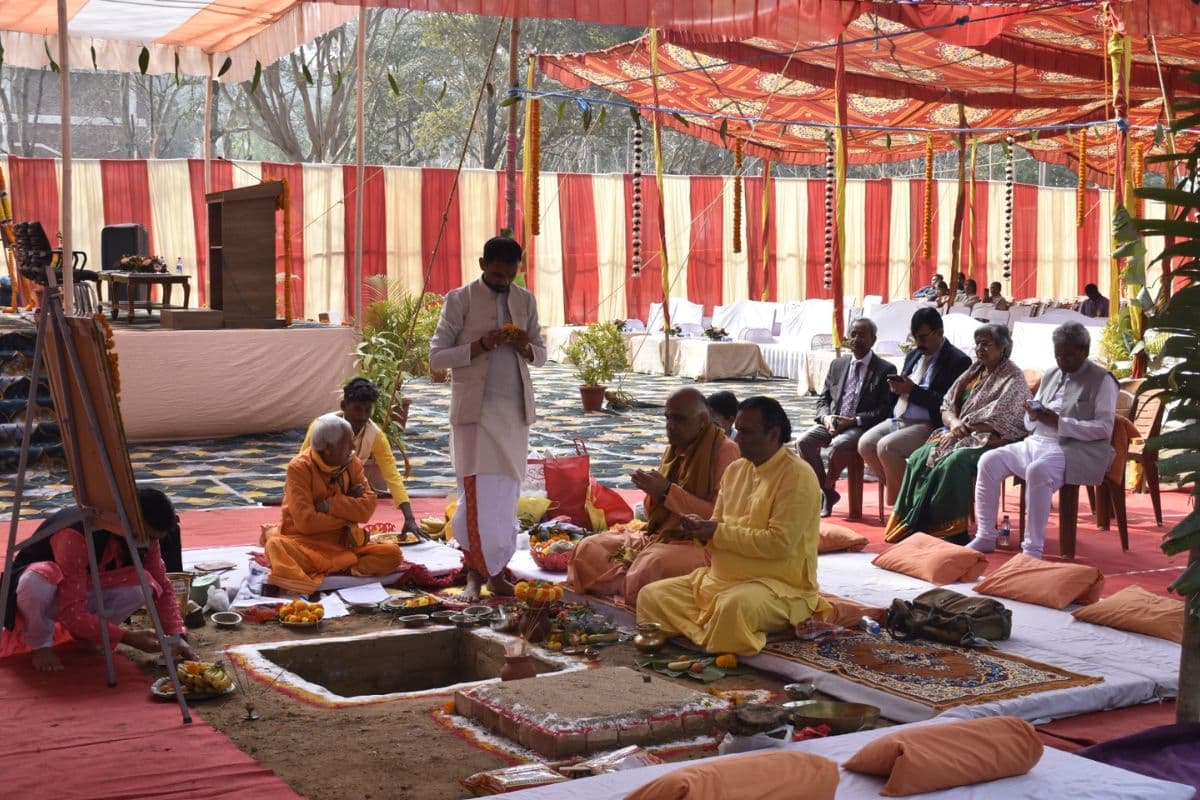 Ranchi: योगदा सत्संग इंटर कॉलेज भवन का भूमि पूजन, पढ़ाई के साथ आध्यामिक ज्ञान की मिलेगी शिक्षा