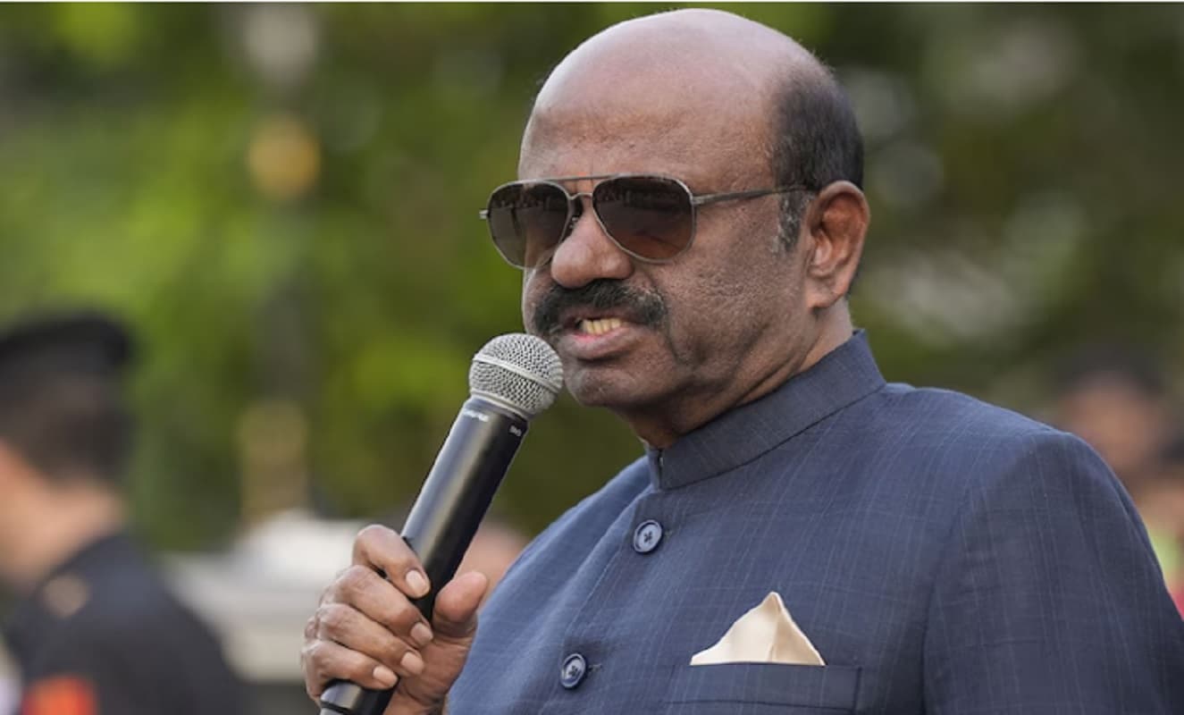 C V Ananda Bose: आनंदपुर अग्निकांड पर राज्यपाल ने लिया संज्ञान, ममता सरकार को भेजेंगे नोट