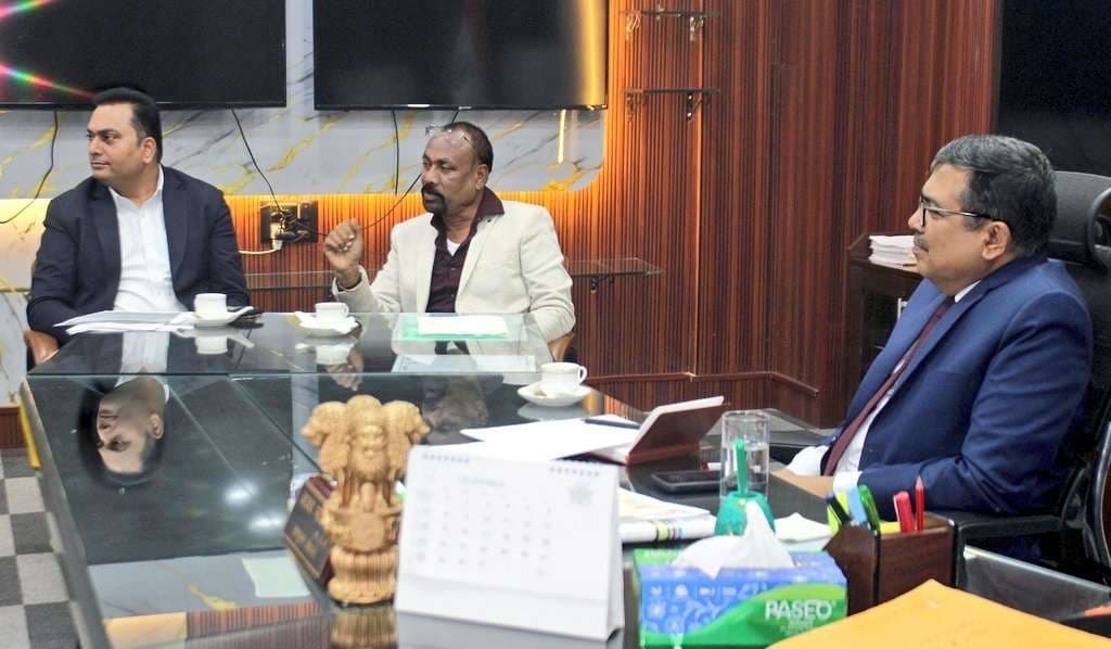 Bokaro News : वेदांता स्थानीय युवाओं को जिला नियोजनालय के माध्यम से करे नियोजित