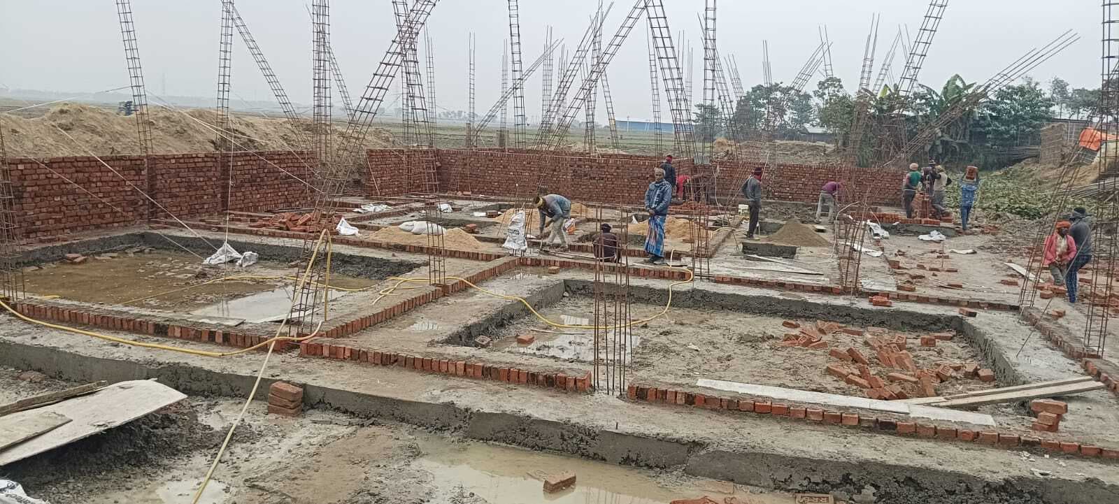 दिघौन में प्लस टू विद्यालय का भवन निर्माण कार्य जारी, अभिभावकों में खुशी