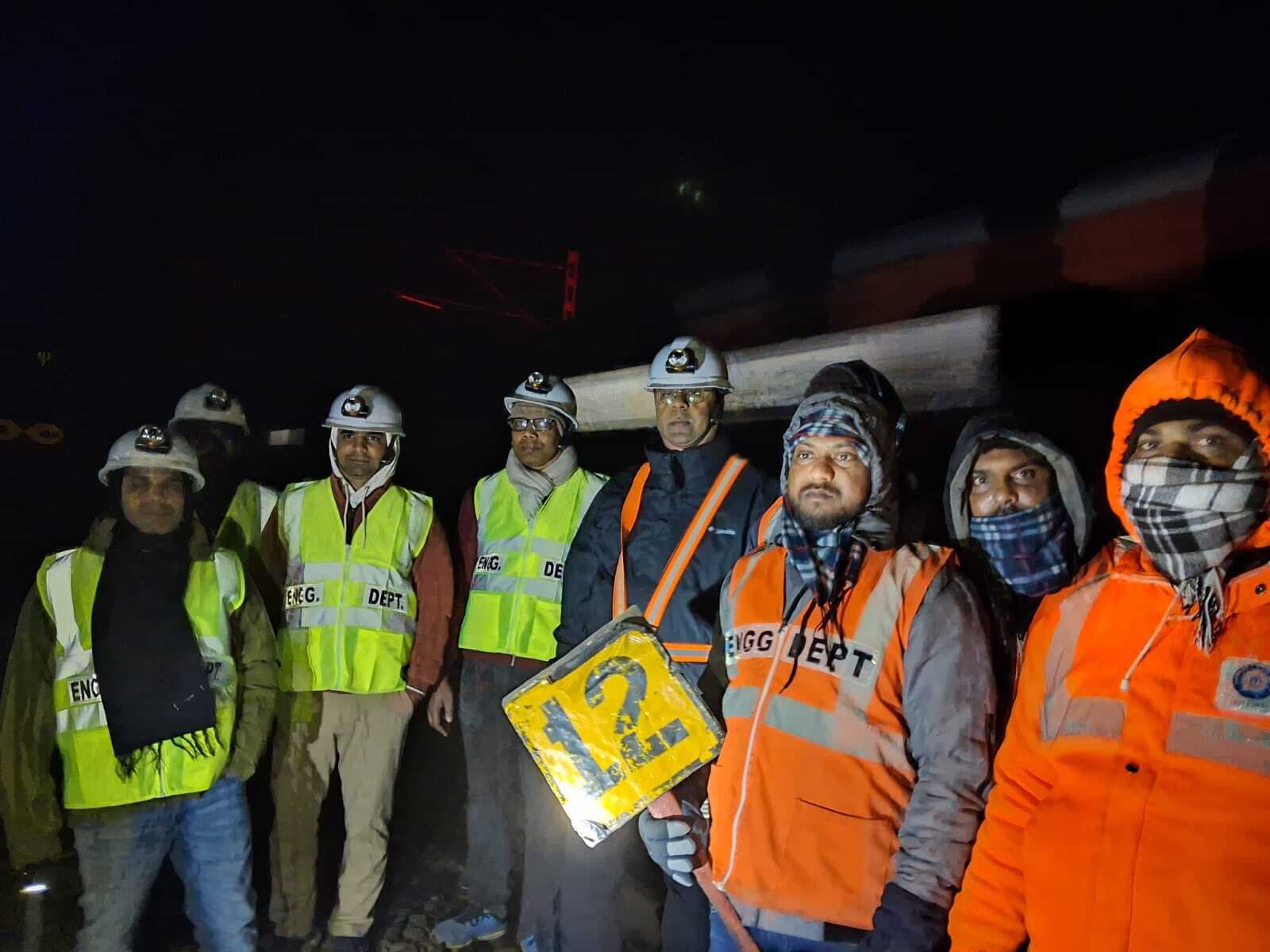 Dhanbad News: डीआरएम ने घाट सेक्शन का किया निरीक्षण