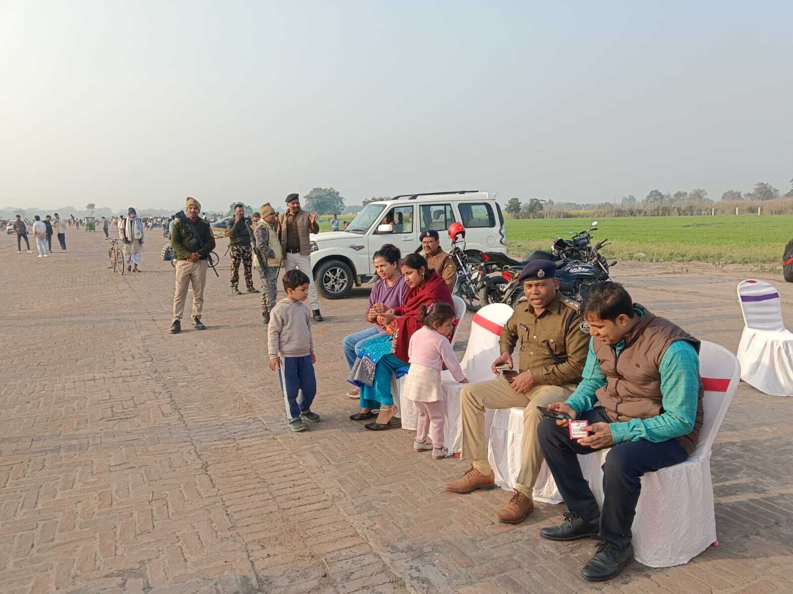 उत्साह, उमंग और संकल्प के साथ नये साल का हुआ स्वागत, सबेया में लोगों ने खूब की मस्ती
