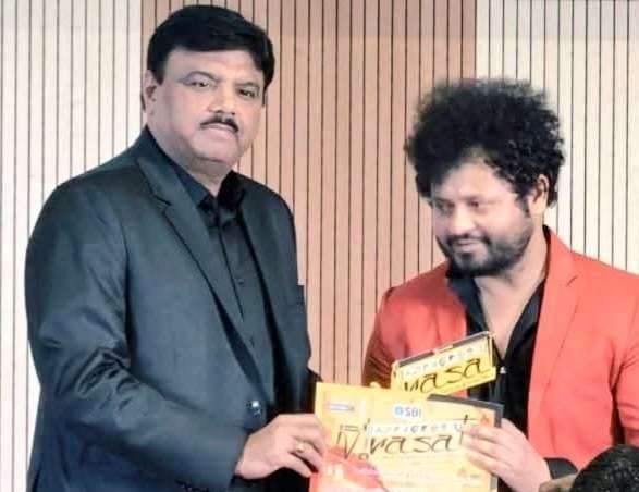 Samstipur : ज्वाला ने जीता बेस्ट सिंगर म्यूजिक अचीवमेंट अवार्ड