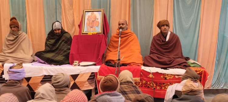 सभी मनुष्य को गुरु की करनी चाहिए भक्ति : रौशन बाबा