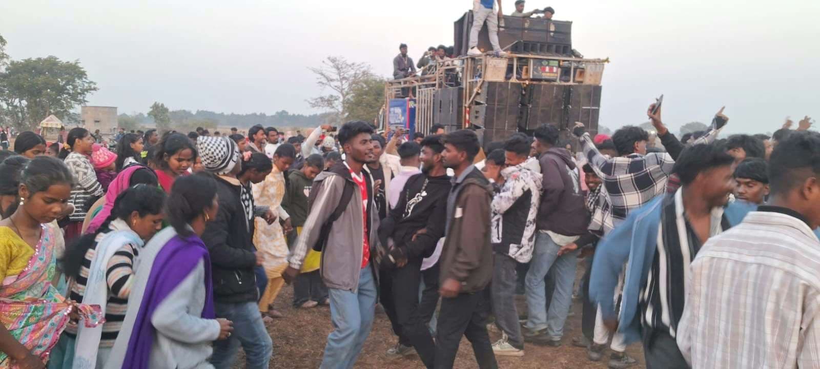 मांडर व चान्हो में नववर्ष को लेकर जश्न