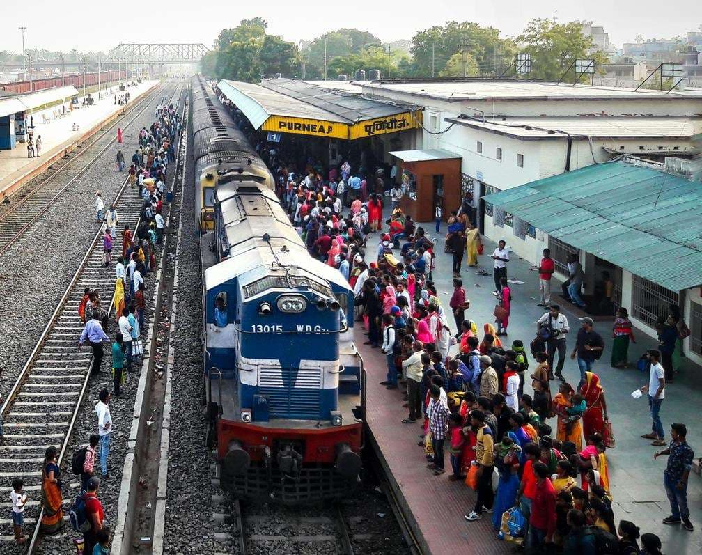 पूर्णिया में बहुत जल्द बढ़ेगी ट्रेनों की कनेक्टिविटी, यात्रियों की बढ़ेंगी सुविधाएं