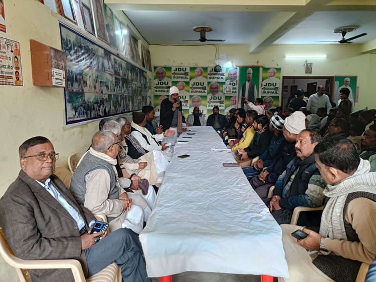 कार्यकर्ताओं की फौज खड़ी होगी तो सशक्त होगी पार्टी : सांसद