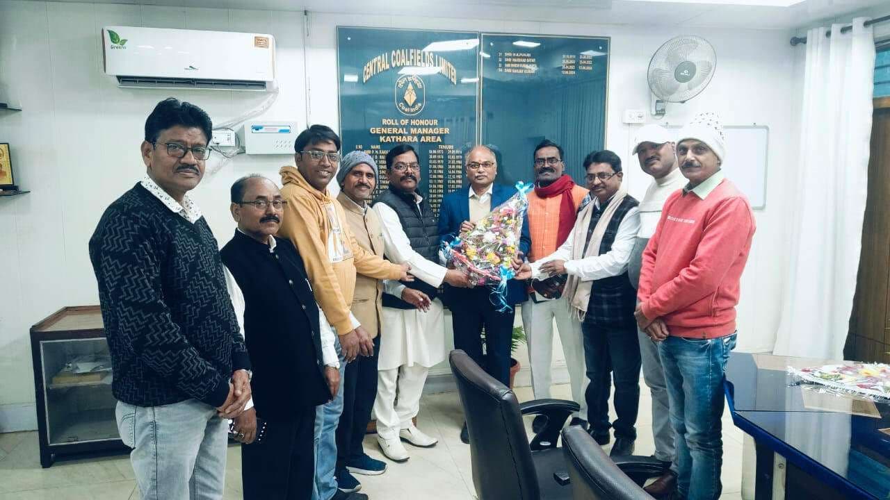 Bokaro News : सीसीएल कॉलोनियों की समस्याएं दूर करने की मांग