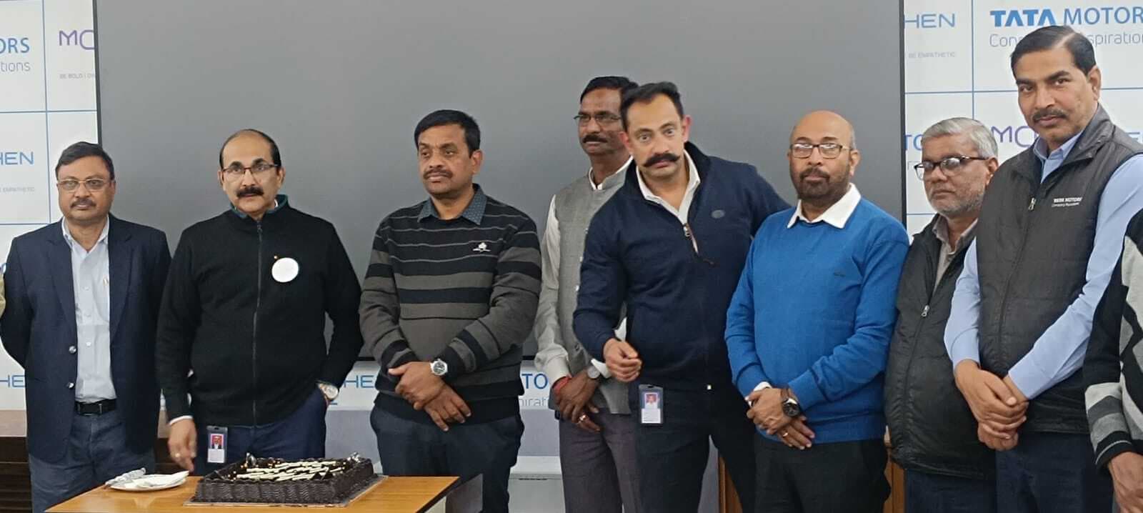 टाटा मोटर्स : नये साल के जश्न में प्लांट हेड का मंत्र, क्वालिटी और सेफ्टी के साथ पूरा करें प्रोडक्शन टारगेट