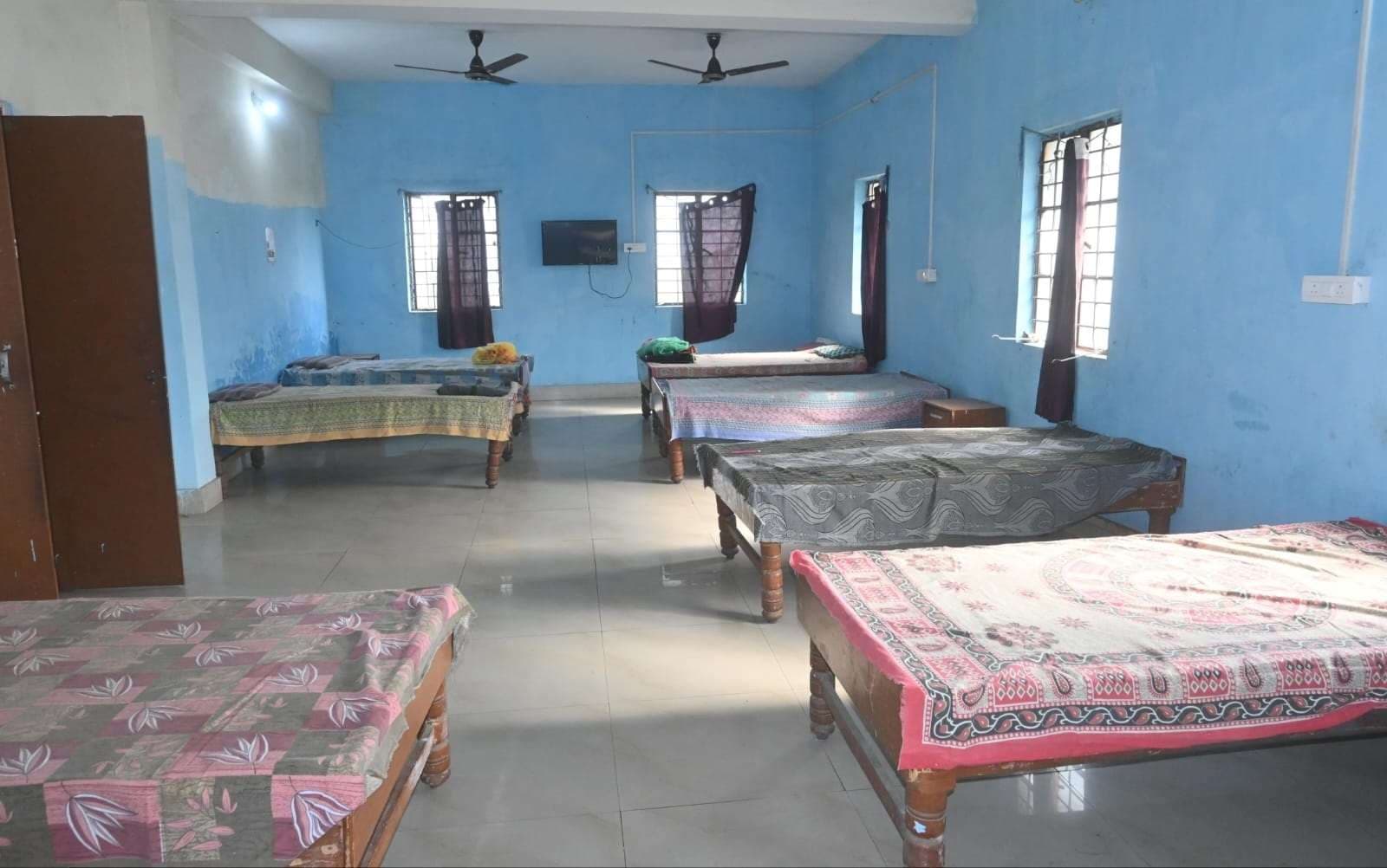 Bokaro News : ठंड में बेसहारा लोगों के लिए सहारा बना आश्रय गृह