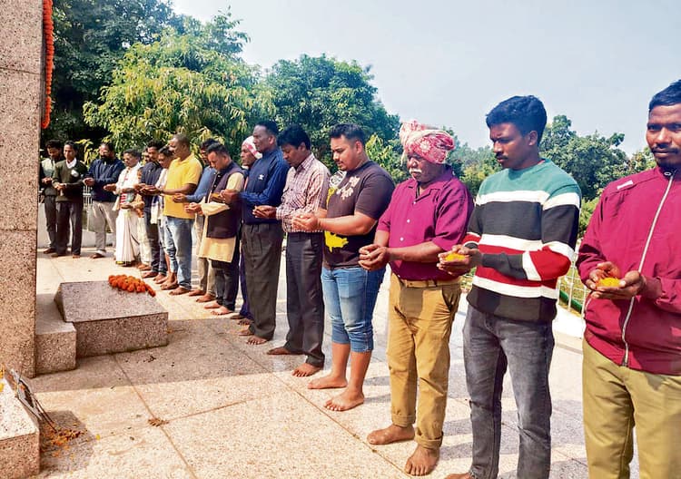 Chaibasa News : अंग्रेजों ने बोडो हो व पांडुवा हो को दी थी फांसी