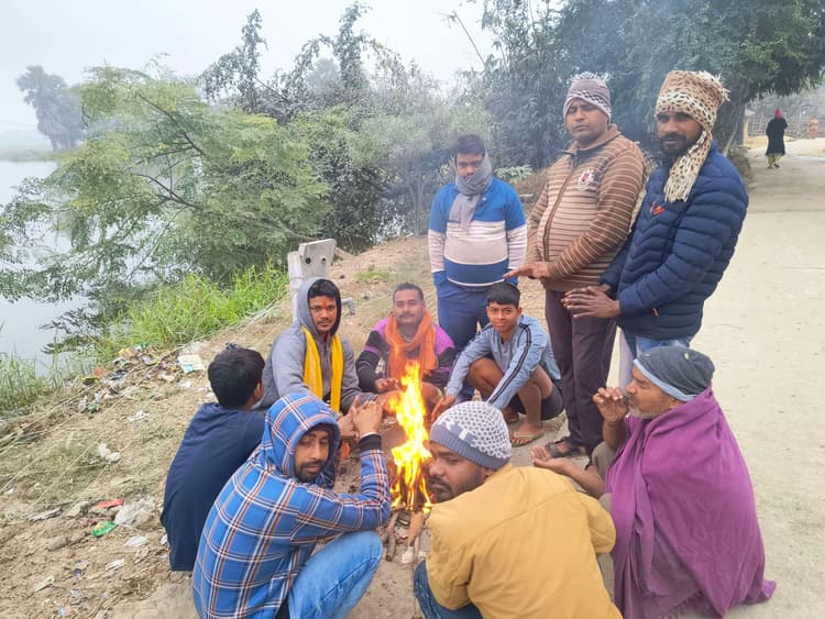 बर्फीली पछुआ हवा ने बढ़ायी कनकनी, तीन दिनों तक राहत नहीं