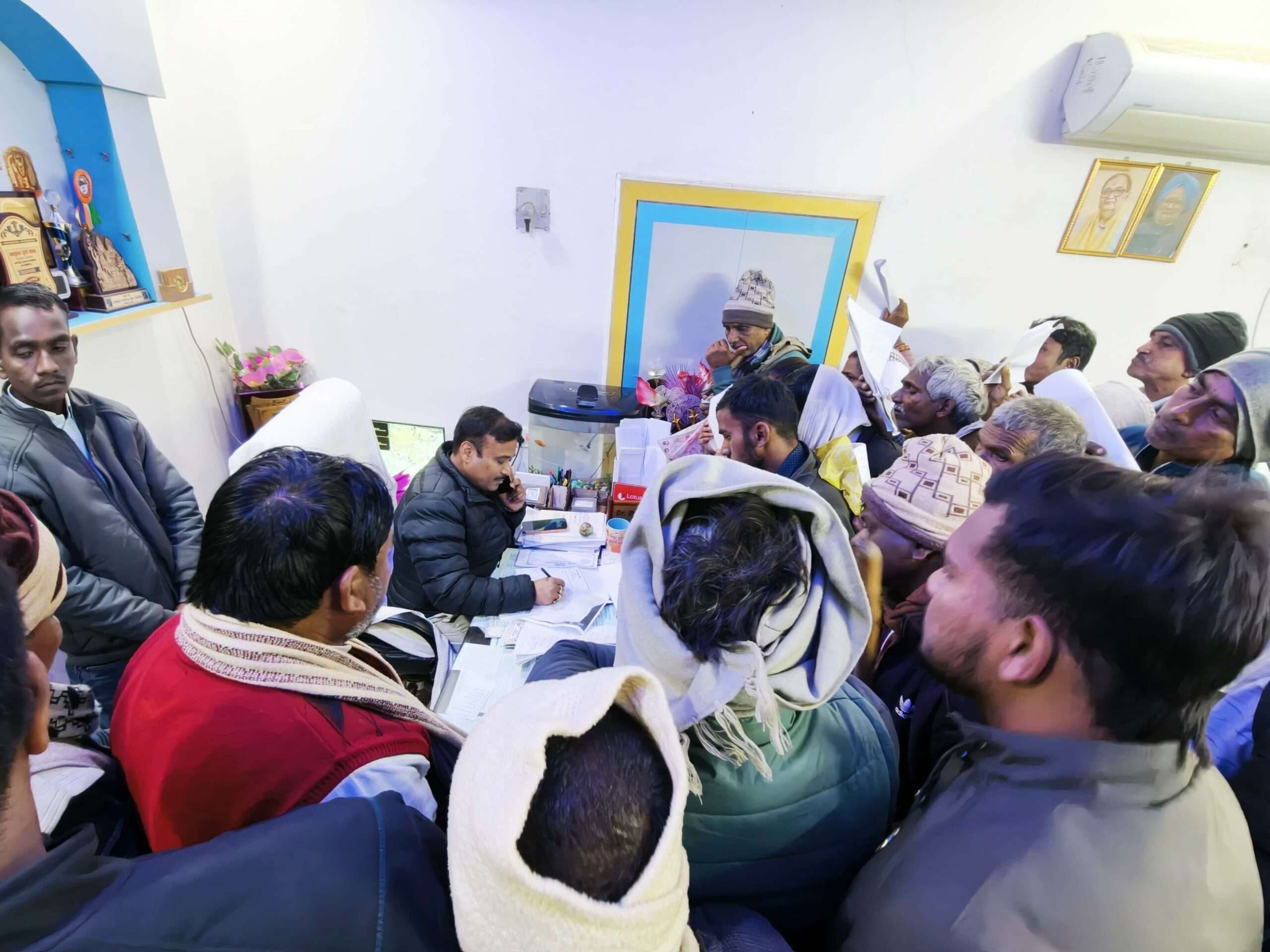 भूमि विवादों के निबटारे के लिए गंभीरता से कार्य करने की जरूरत : प्रकाश