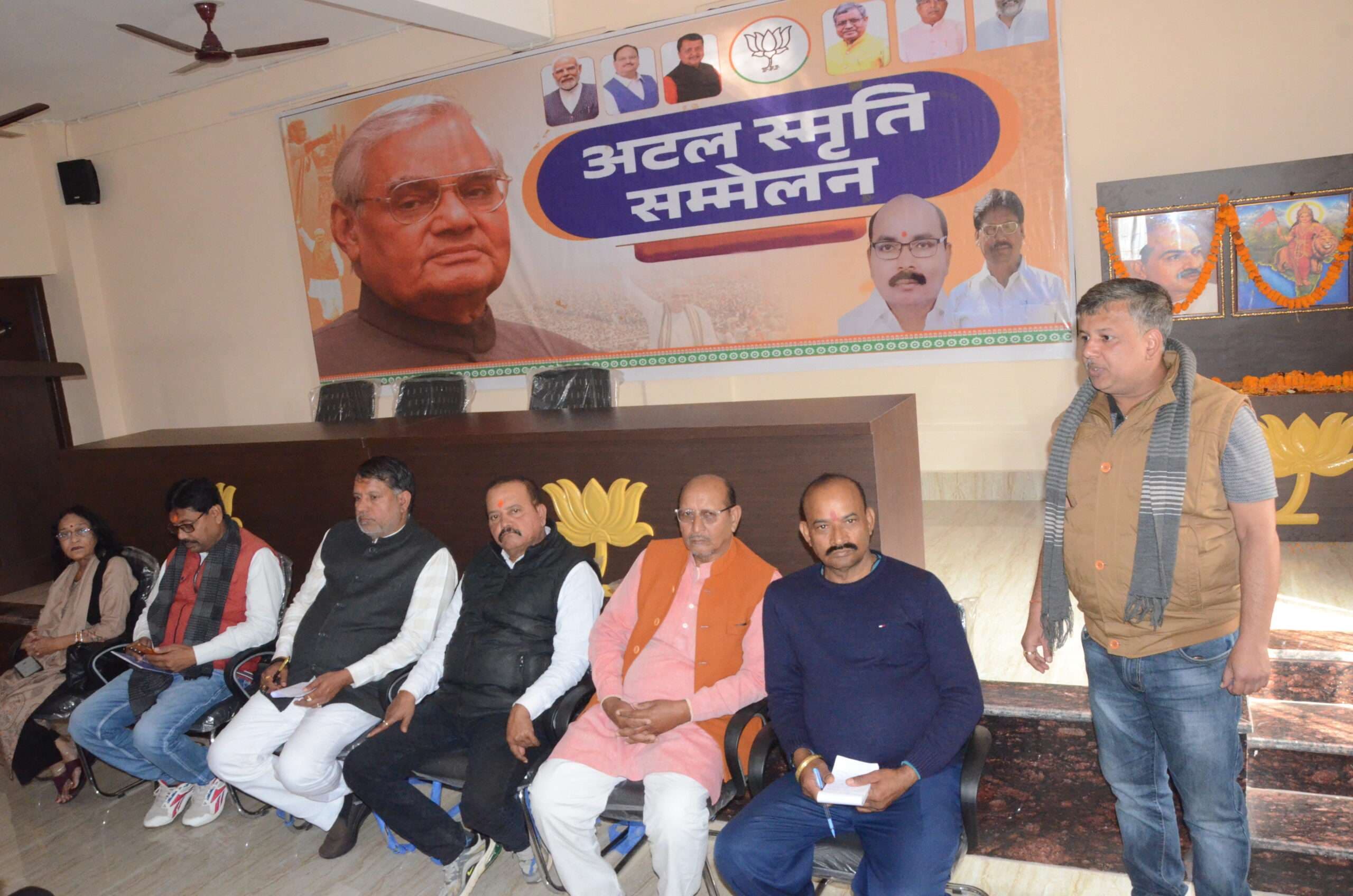 Deoghar News : भाजपा का धरना छह व सात को, दलीय आधार पर निकाय चुनाव कराने की मांग