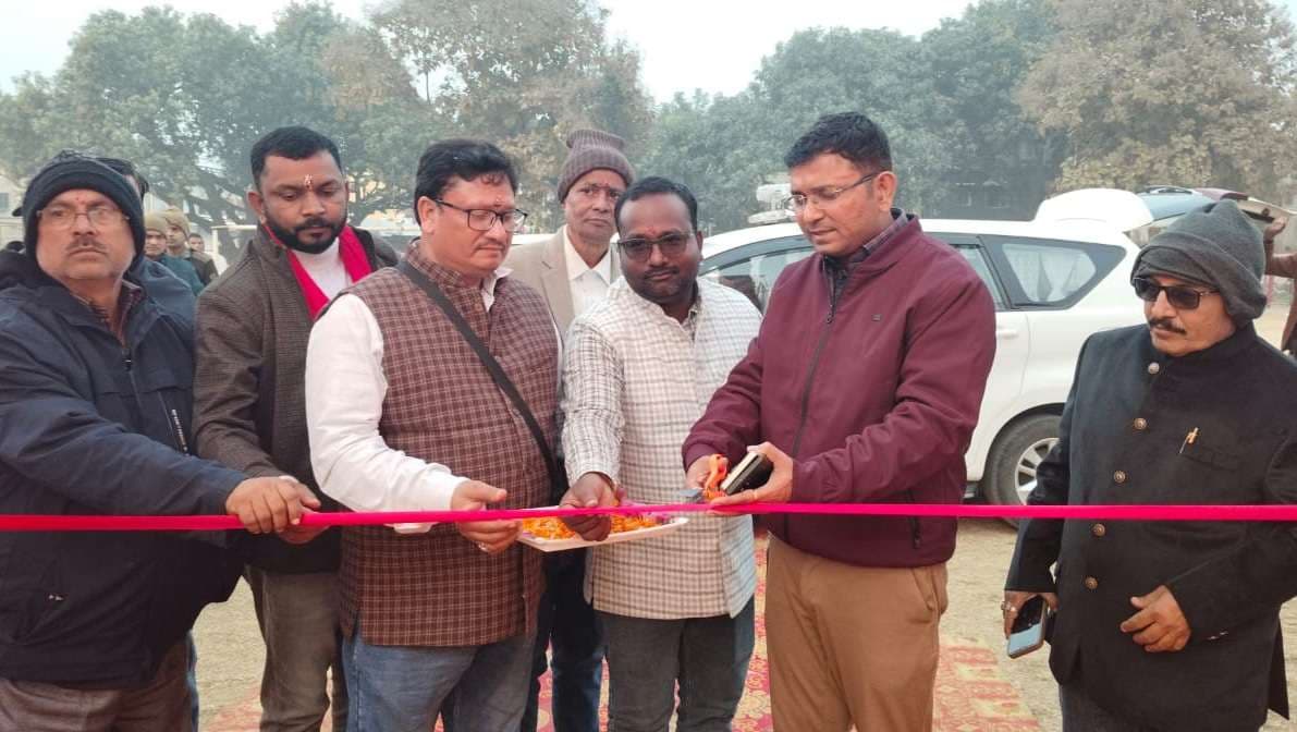 आरएमके मैदान में लगा खादी मेला, स्वदेशी उत्पादों का लगा स्टॉल