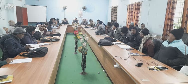 मनरेगा मजदूरों का मेंडेज बढ़ायें : बीडीओ