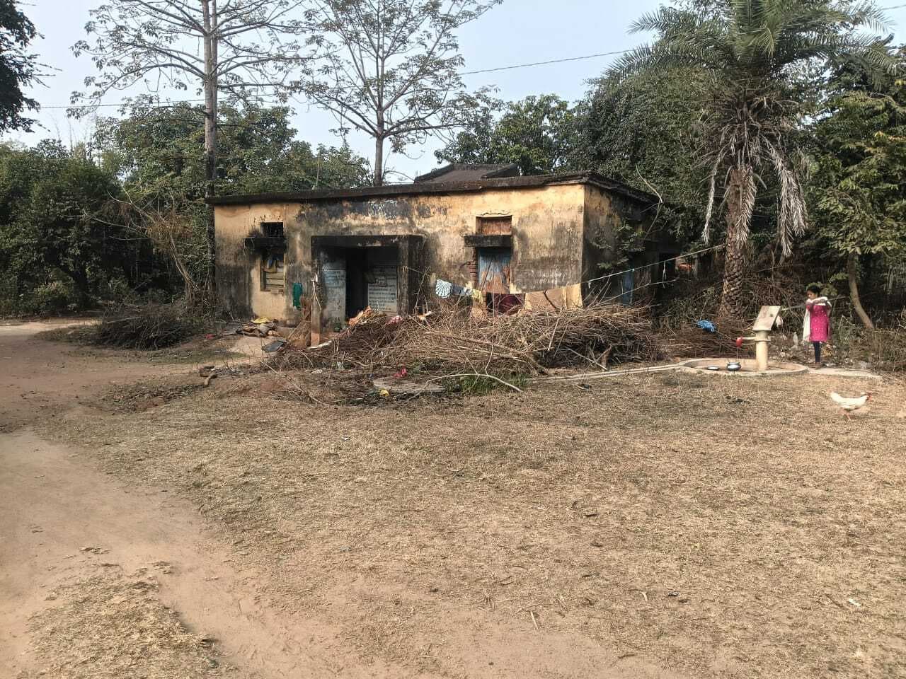 स्वास्थ्य उपकेंद्र निर्माण में हो रही आनाकानी