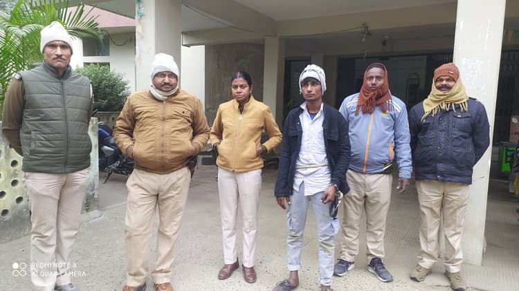 चोरी का आरोपित गिरफ्तार, सामान बरामद