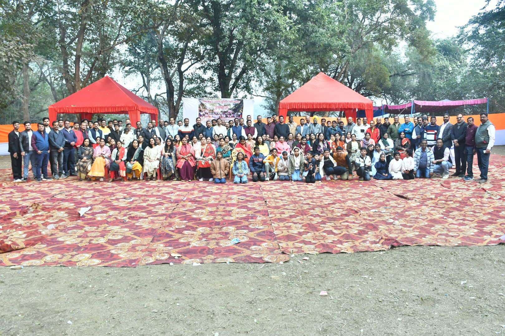 हुडको डैम में टाटा मोटर्स वर्कर्स यूनियन का वनभोज, सपरिवार शामिल हुए कर्मी