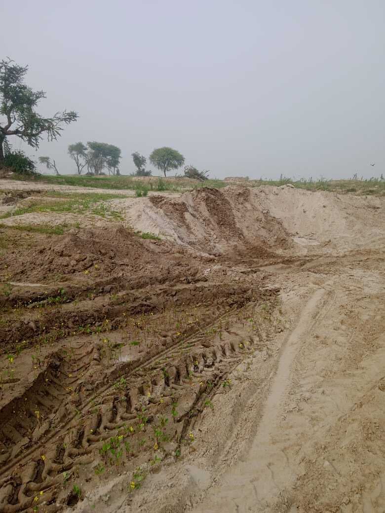 भू एवं खनन माफिया के आतंक से सहमे किसान, शिकायत के बावजूद नहीं हो रही कार्रवाई