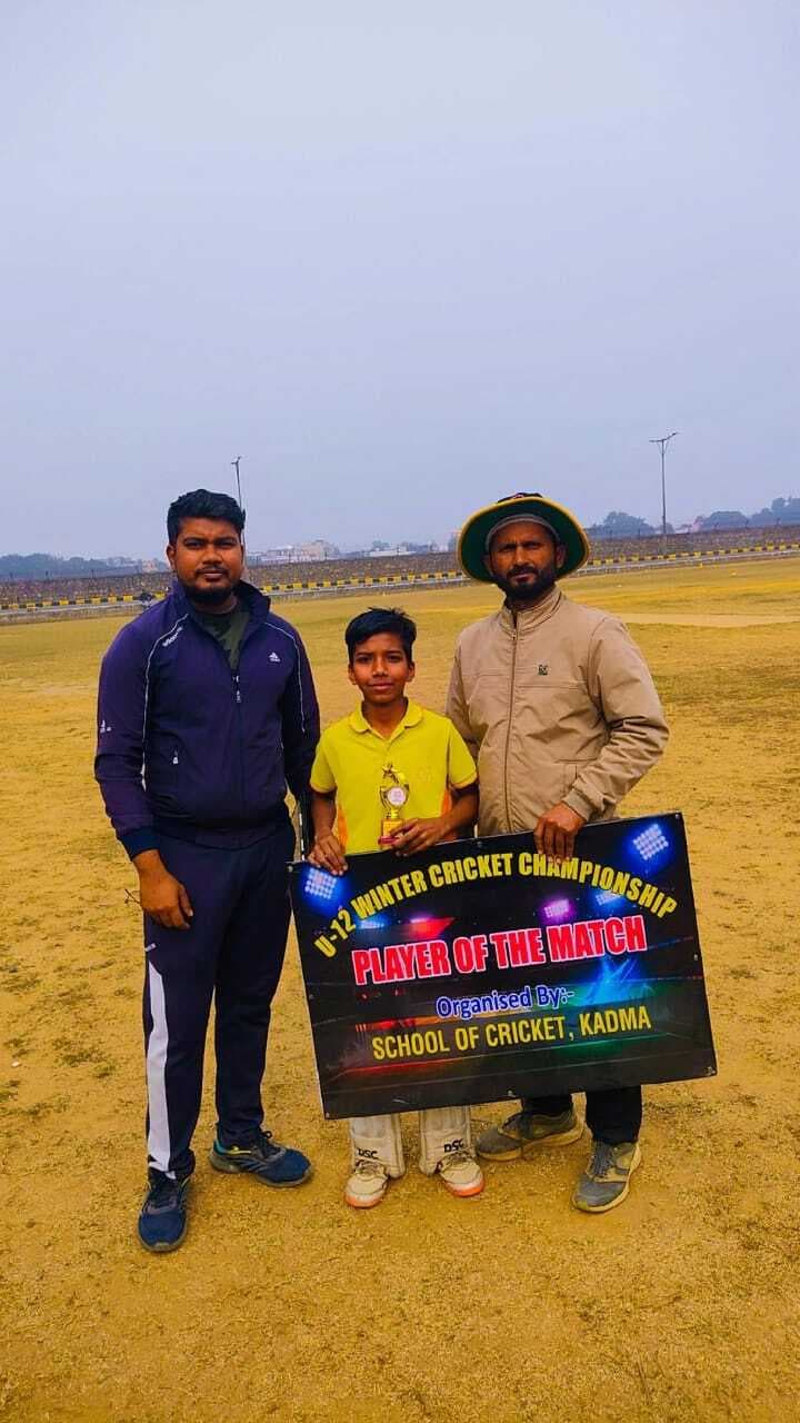 under 12 winter Cricket championship : रॉयल क्रिकेट एकेडमी व रासोस की टीम जीती