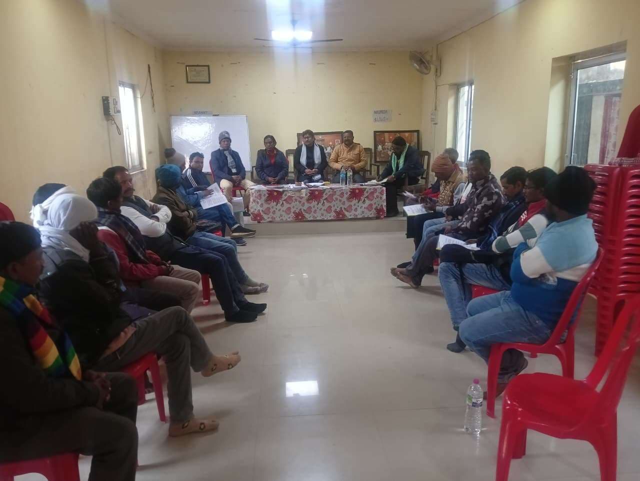 Chaibasa News : पेसा नियमावली-2025 असंवैधानिक अनुसूचित क्षेत्र के अधिकारों का हनन