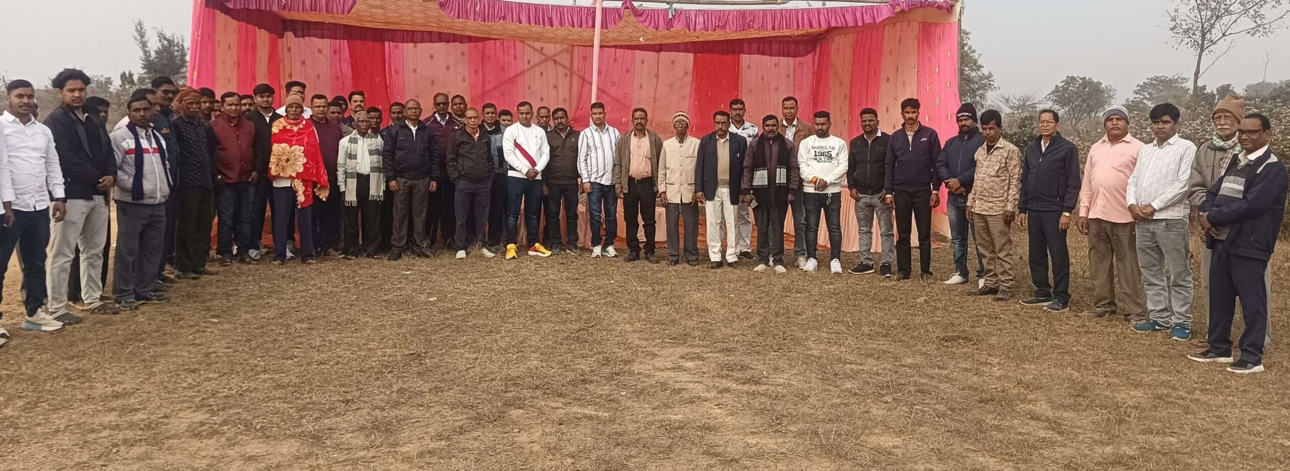 Seraikela Kharsawan News : समाज के विकास को उच्च शिक्षा व एकता जरूरी