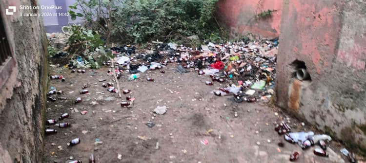 थाना से चंद कदम दूर बना नशे का अड्डा