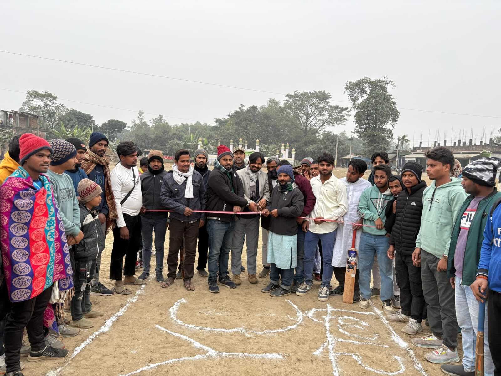 मथुरापुर ने दासग्राम को दो विकेट से हराकर खिताब पर जमाया कब्जा