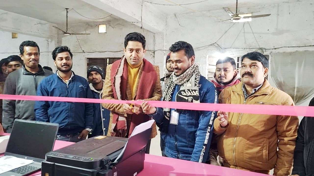 प्रखंड परिसर में कॉमन सर्विस सेंटर का सीओ ने किया उदघाटन
