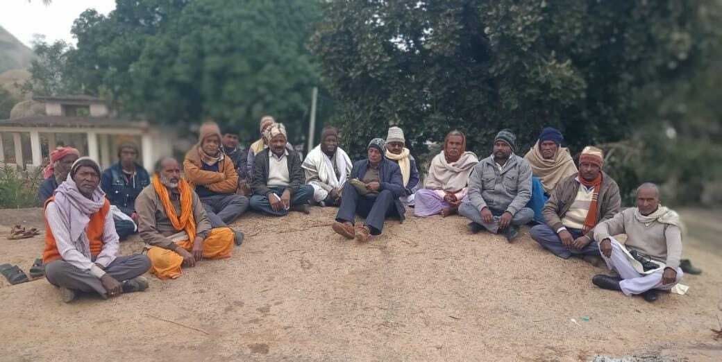 पांडवेश्वरनाथ मंदिर के विकास पर कमेटी सदस्यों ने किया मंथन